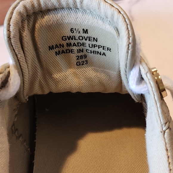 GUESS Size 6.6 Metallic Gold Bling Sneakers - Picture 6 of 7